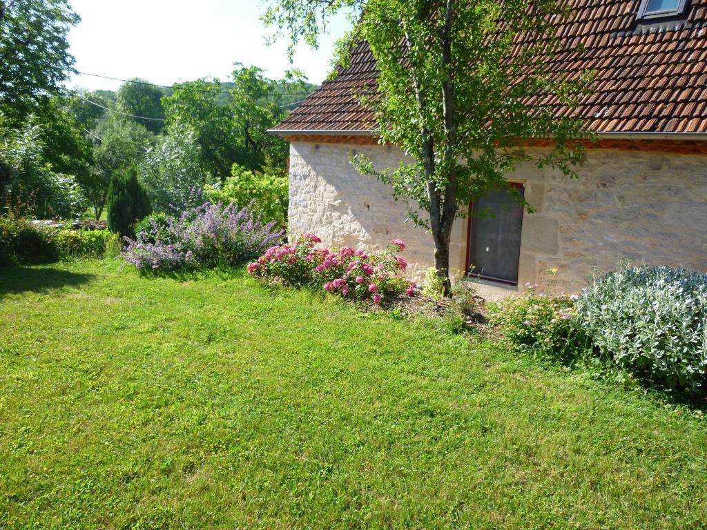 Bed and Breakfast Au Mas De Gamet Theminettes Екстер'єр фото