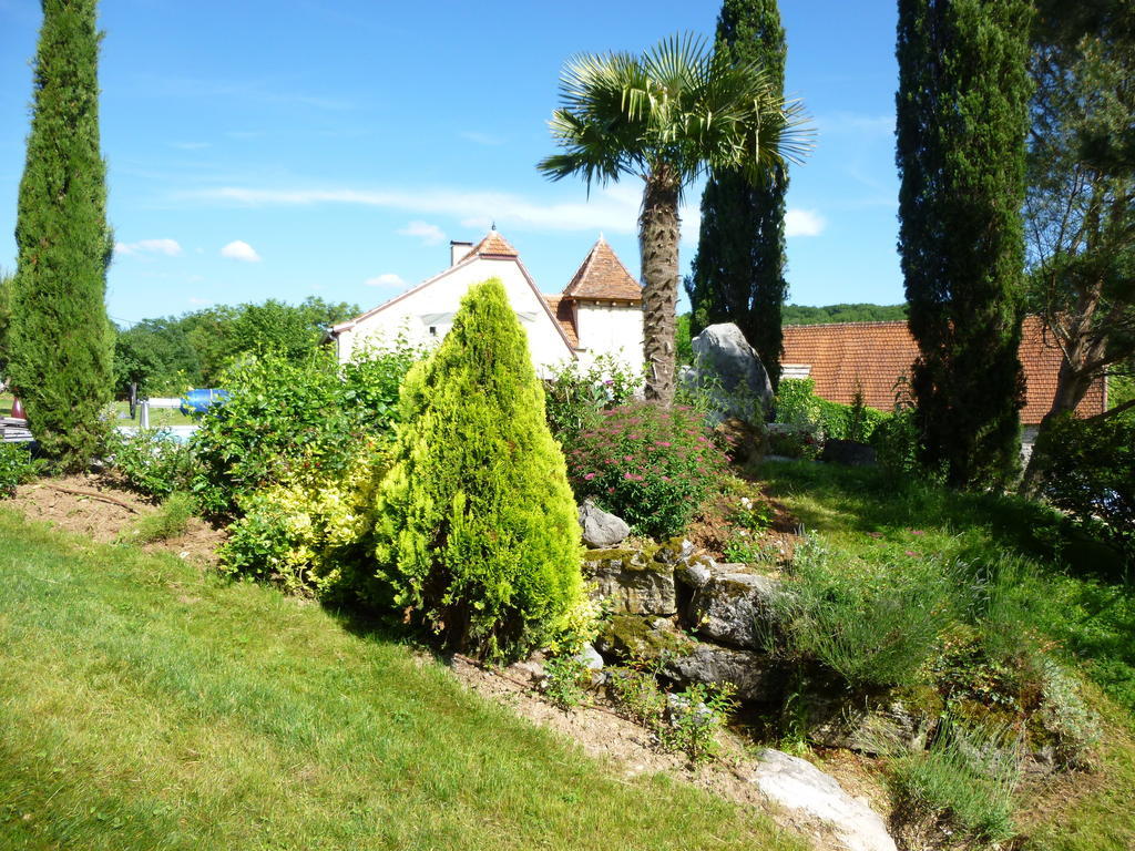 Bed and Breakfast Au Mas De Gamet Theminettes Екстер'єр фото